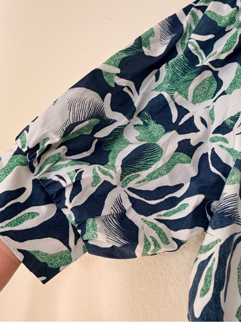 Chico’s Blue Green Floral Cotton Blouse XL Puff Sleeve Square Neck Stretch Top - Picture 4 of 9